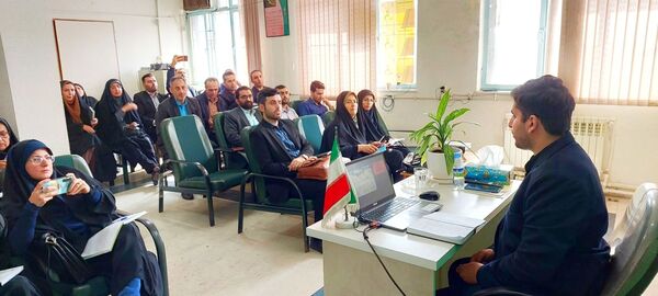  انتخابات همیار مشاور در آموزشگاه هیأت امنایی فرزانگان ملارد