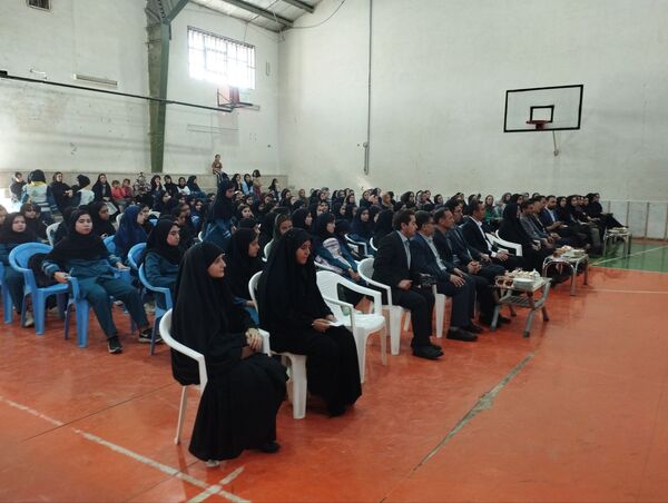 نواختن زنگ جوانه‌ها در شیروان