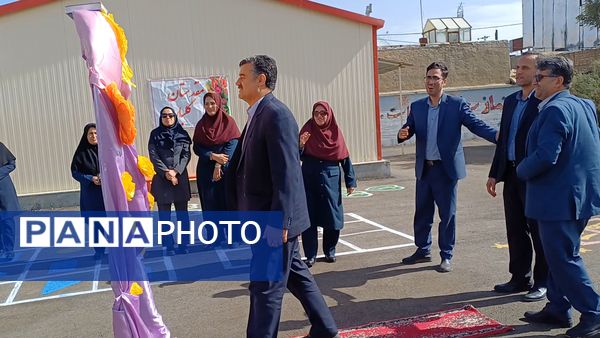 آیین جشن شکوفه‌ها در دبستان زکیه شیروان