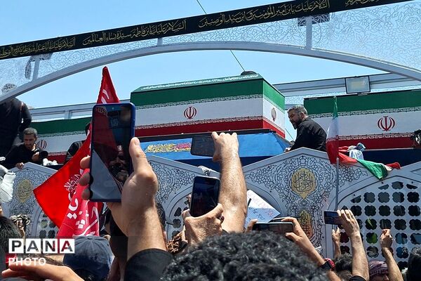 میثاق سرخ؛ تهران در قاب وداع با رهبر شهید