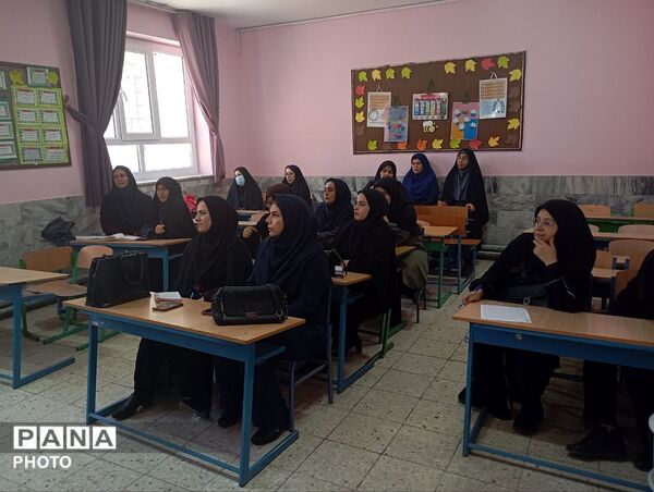 کلاس های آموزش خود امدادی و بهداشت دهان و دندان 