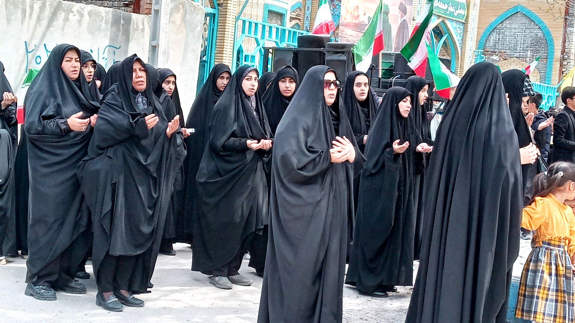 مراسم‌ چهلم رهبر شهید انقلاب در فاروج