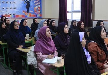 اولین دوره آموزشی کیفیت بخشی سلامت و تندرستی در بهارستان‌دو