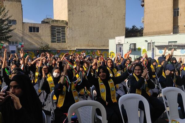 جشن انتخابات شهردار مدرسه شهید خبره فرشچی ناحیه یک شهرری