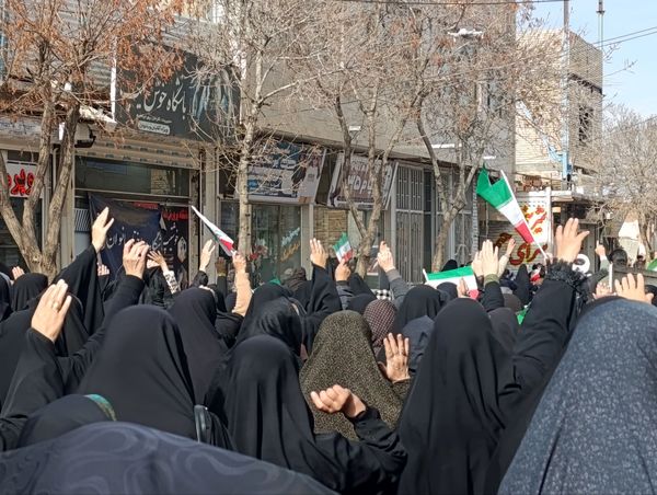خروش پرشکوه مردم نسر در دفاع از آرمان‌های انقلاب اسلامی در راهپیمایی ۲۲ بهمن