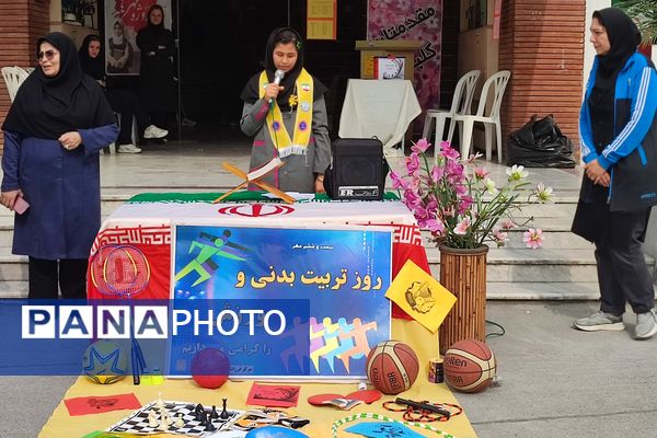 افتتاح سومین المپیاد ورزشی درون‌مدرسه‌ای در دبیرستان فرزانگان قائمشهر