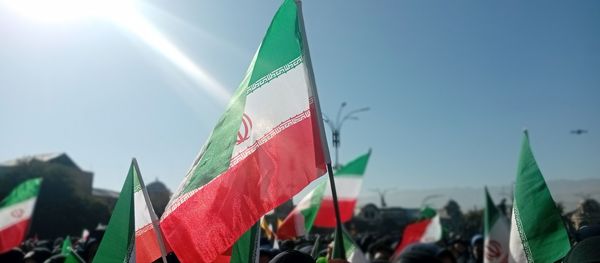 حضور پررنگ پیشتازان، جلوه‌ای از نشاط و بصیرت دانش‌آموزی در سیزده آبان