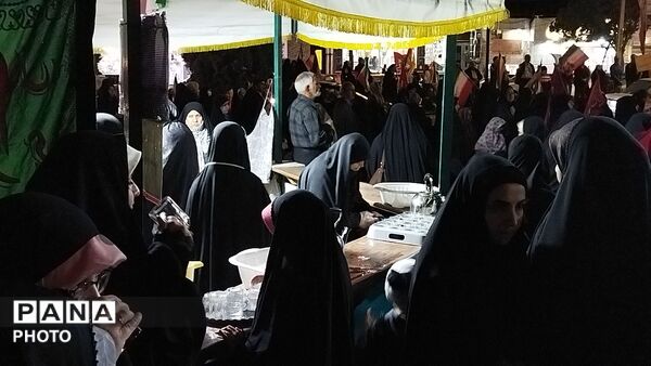گذری بر چایخانه هیئت فاطمه الزهرا در دویست و سی و یکمین شب از اجتماعات مردمی بلوار فضل نیشابور 
