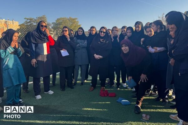 درخشش دانش آموزان درالمپیاد ورزشی مدرسه حاج محمود ثابتی شیروان۲