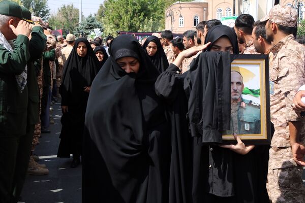 تشییع پیکر شهید نارنجی در ارومیه