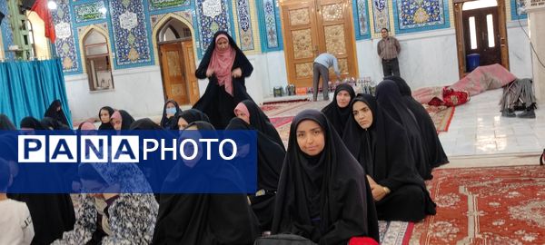 تقدیر از فرماندهان خواهر و برادر بسیجی شیروان