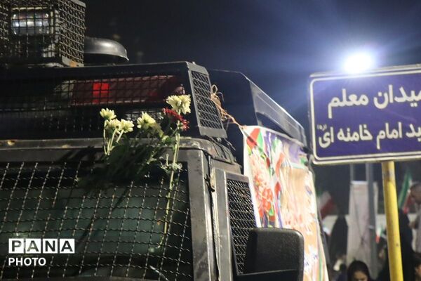 جان‌برکفان گفتند از این عشق و حالا‌ ذکر لب ما لحظه‌لحظه هست: ایران
