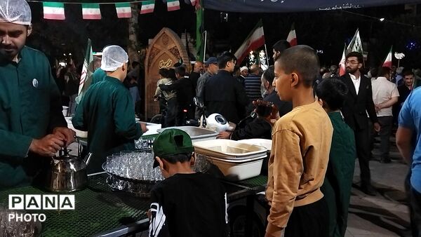هشتاد و پنجمین شب از فعالیت چایخانه فاطمه الزهرا در قاب پانا 