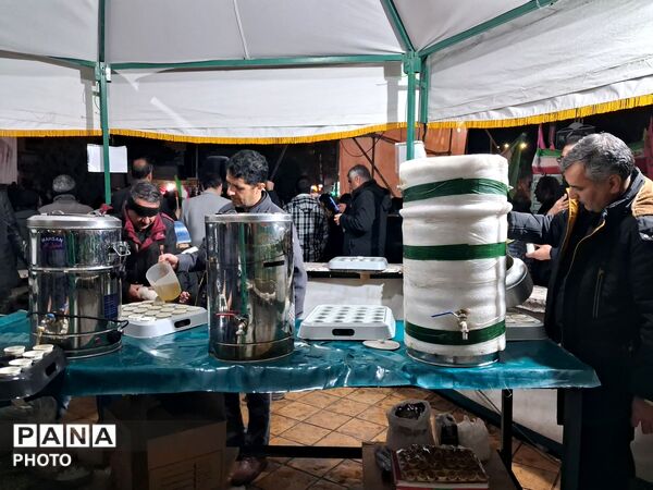 مراسم احیا در اولین شب قدر و هشتمین شب مراسم شهادت ایت الله خامنه ای 