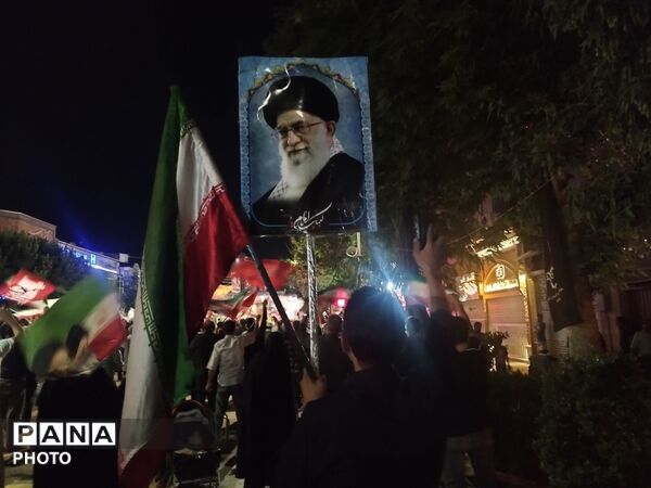 حماسه سازی مردم در صد و چهل و ششمین شب در حسینیه امام خمینی نیشابور در قاب پانا