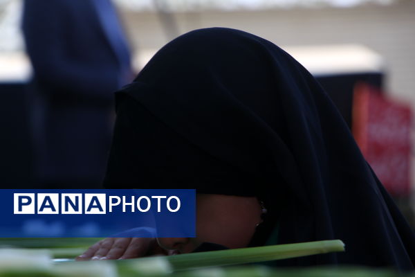 مراسم استقبال ار هفت شهید گمنام در یزد 