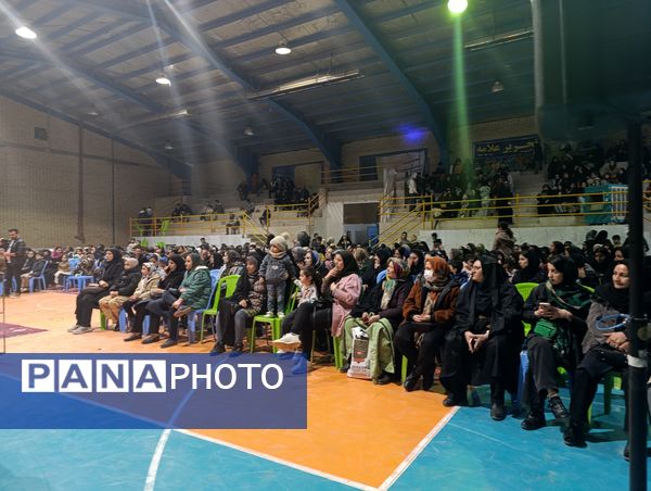 برگزاری جشن بزرگ انقلاب و نیمه شعبان در سالن خلیج فارس آشخانه 