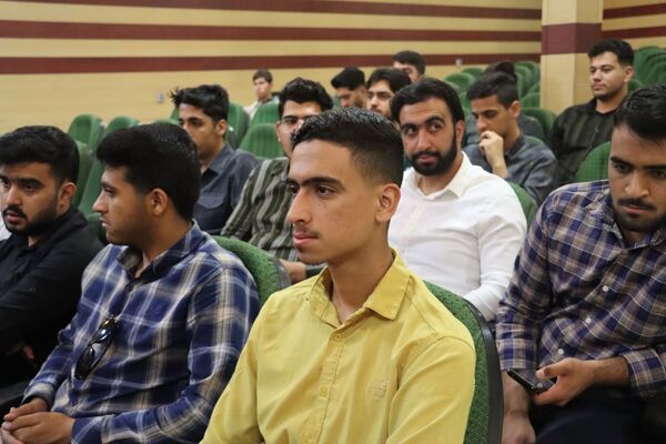 برگزاری یادواره شهدای دانشجو معلم در مرکز شهید مطهری شیراز