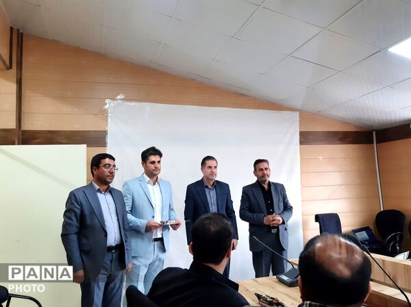 طنین مهر و تربیت در دیار پروفسور هشترودی 