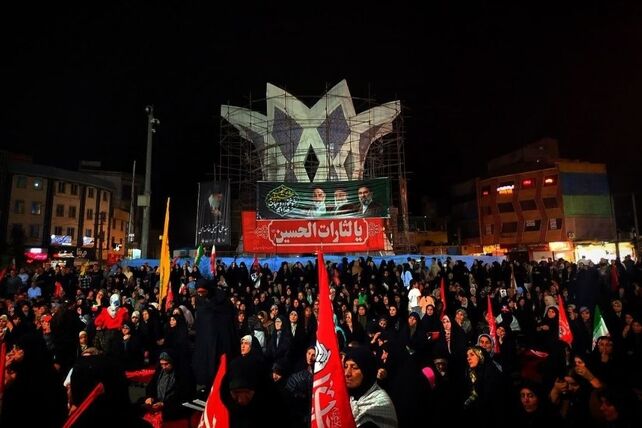 قدس؛ میعادگاه جان‌فدایان ایران نمایشی از صلابت و غیرت مردمی درتجمعات شبانه
