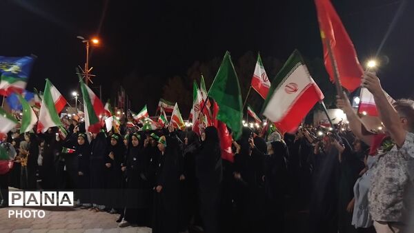  تجدید پیمان با مقاومت در تجمع مردم زیارتعلی رودان و محکومیت حملات آمریکا