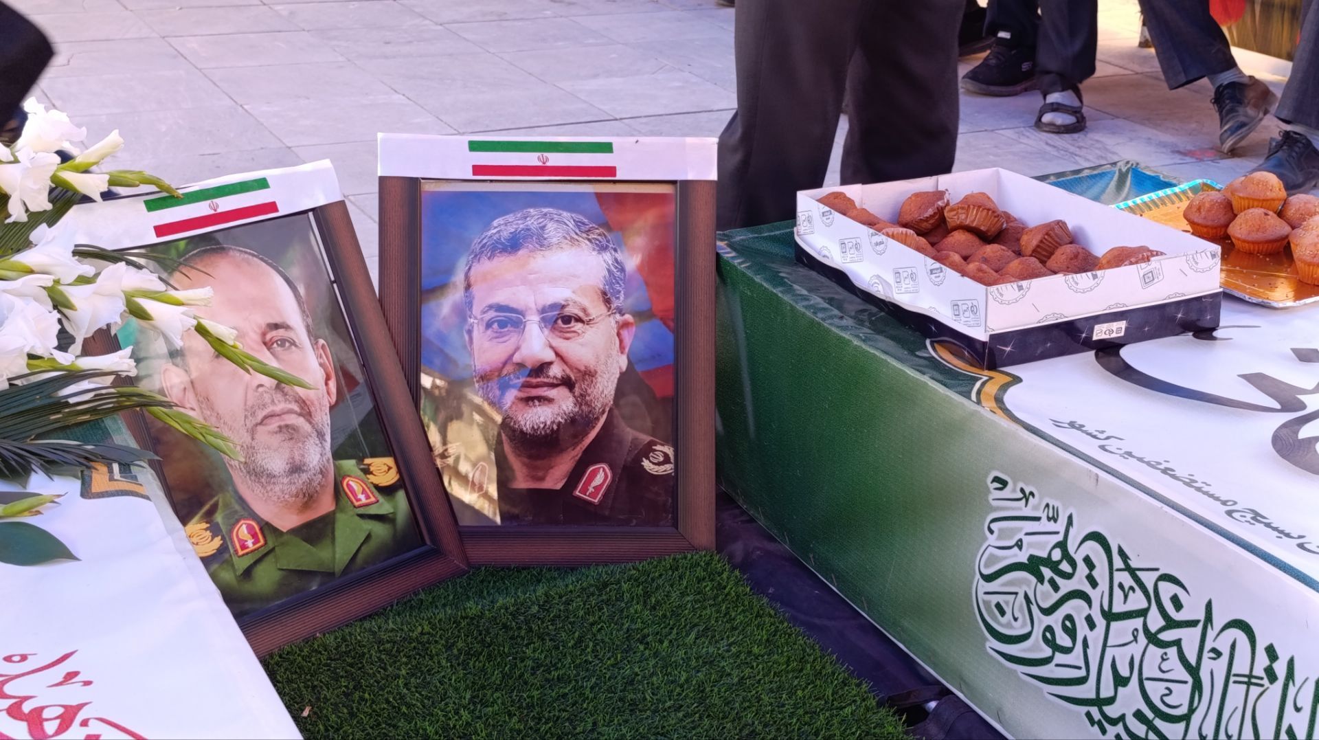  «در پناه دو ماه» در گلزار شهدای فارسان