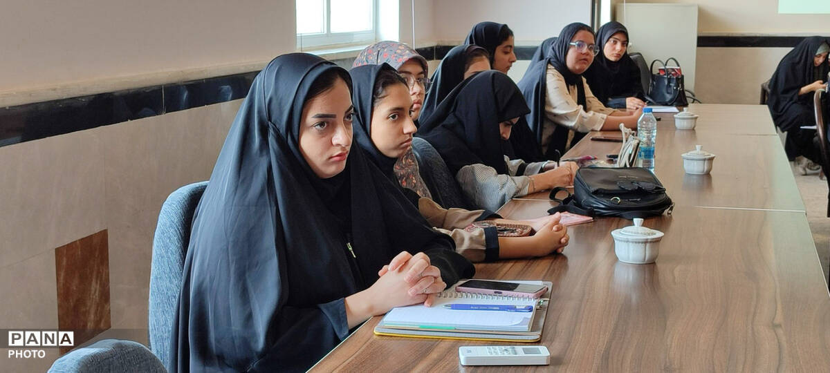کارگاه سواد و حقیقت رسانه در سملقان