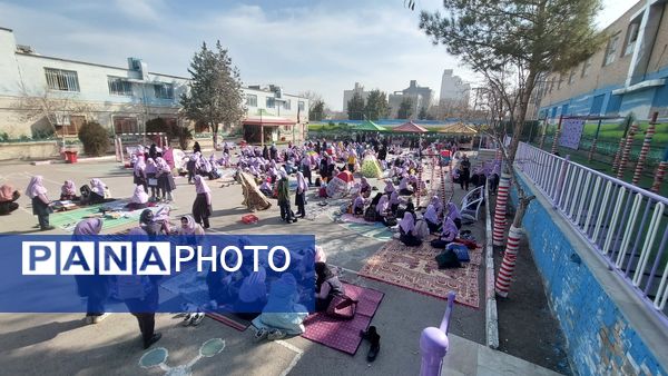 برگزاری اردوی درون مدرسه‌ای و جشنواره غذا در دبستان شاهد تحقیقی ناحیه ۶