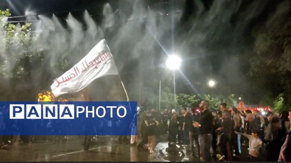 مراسم عزاداری شب عاشورا در خیابان‌های نیشابور 