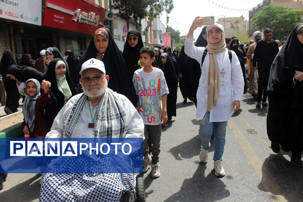 جلوه های حماسی خشم و انزجار مردم قم از جنایات رژیم صهیونیستی 