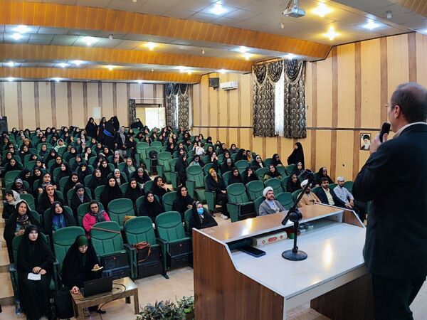 همایش تجلیل از دانش‌آموزان انجمن اسلامی شهرستان مانه و سملقان