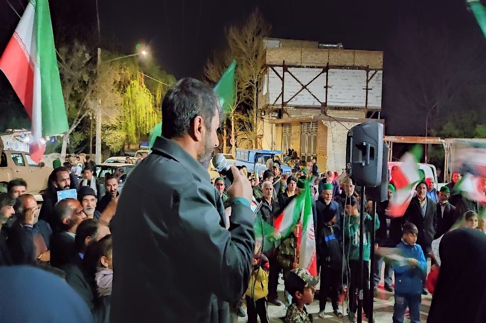 هجدهمین شب از اجتماعات خیابانی در شهر بار نیشابور
