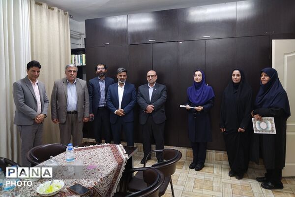 برپایی جشن عاطفه ها در آموزشگاه سردار جنگل چهاردانگه