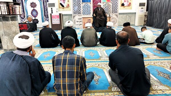 بر مشامم می‌‌‌رسد هر لحظه بوی کربلا