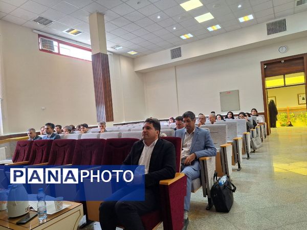 اجلاس تخصصی مدیران مدارس ابتدایی ناحیه ۶ مشهد