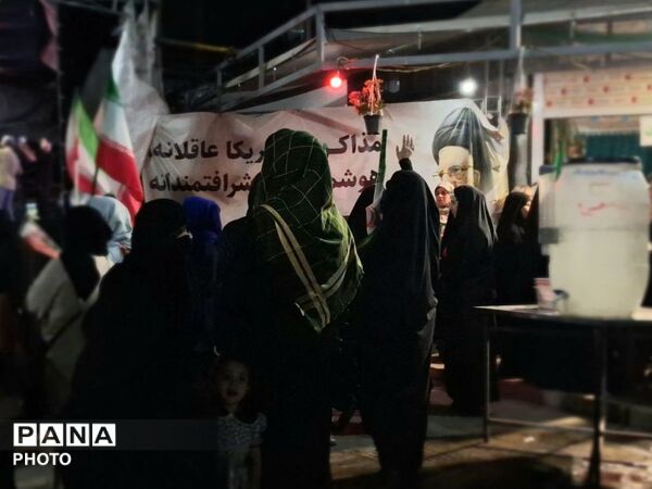 قاب شب های مردمی درنقاط مختلف تهران