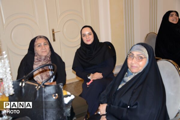مراسم بزرگداشت و تکریم مقام و منزلت معلمان چهاردانگه
