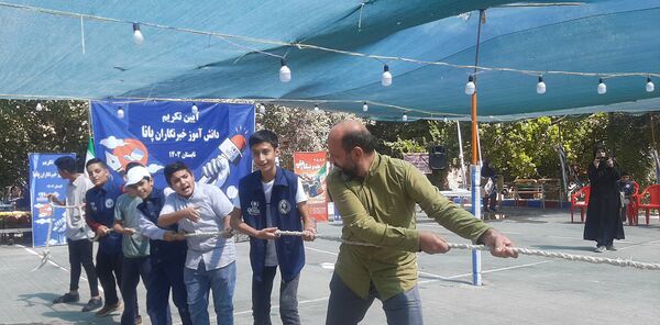 مراسم روز تکریم از دانش‌آموزان فعال خراسان رضوی ویژه پسران