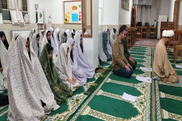 جلسه بصیرتی  در آموزشگاه شهید مجید دهنوی