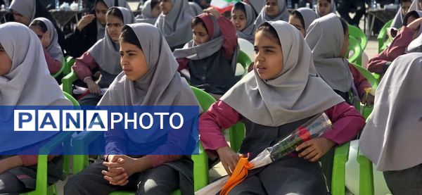 زنگ مهر و مقاومت در مدرسه هفتم تیر بافق