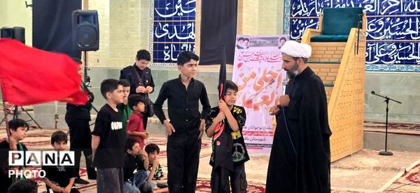 احلی من العسل؛ تجلی عشق نوجوانان به امام  حسین(ع)