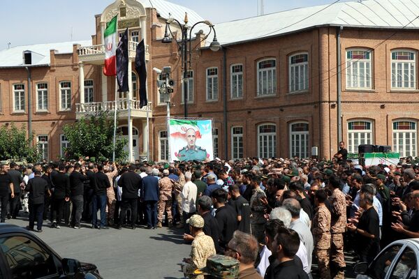 تشییع پیکر شهید نارنجی در ارومیه