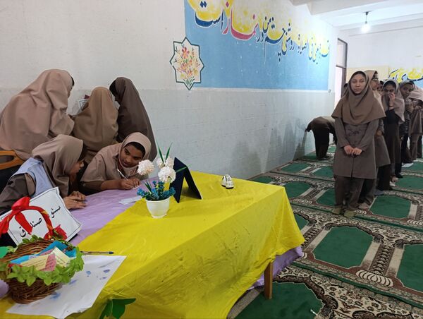 انتخابات شورای دانش‌آموزی در مدرسه خلیج‌فارس بوموسی 