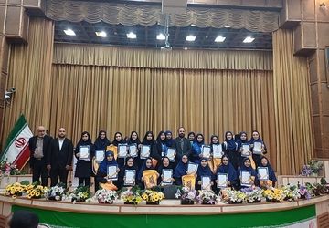 دانش‌آموزان برتر مسابقات فرهنگی «کتاب‌نوش» و «پرسش مهر» مورد تجلیل قرار گرفتند