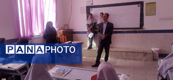 بازدید مسئولین آموزش و پرورش از دبستان دخترانه شهید نجفی فدافن