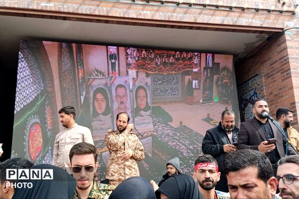 پردیس میزبان تشییع و تدفین پیکر خانواده شهید دهقان‌زاده 