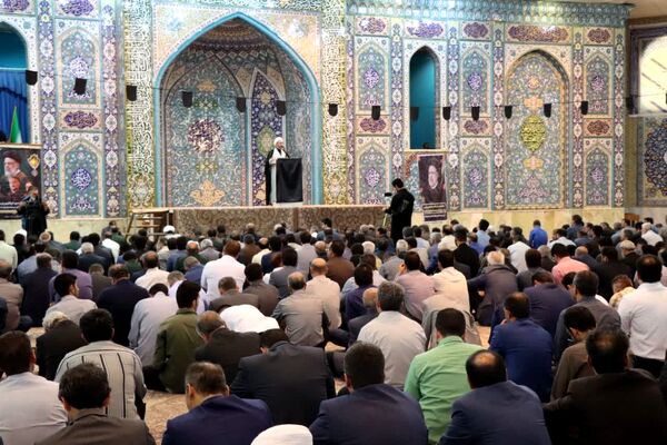 برگزاری مراسم گرامیداشت رئیس جمهور فقید و هیات همراه در شهرستان ایلام