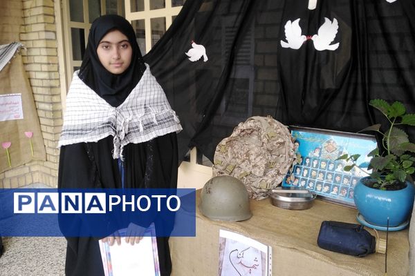 مزین شدن مدرسه حاج آقا توکلی به رایحه شهید گمنام 