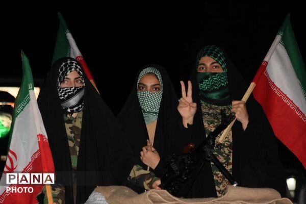 رزمایش دختران «جانفدا ایران» در شهرستان ساوجبلاغ 