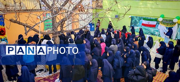 جشن ولادت صاحب الزمان در مدرسه صالحین 